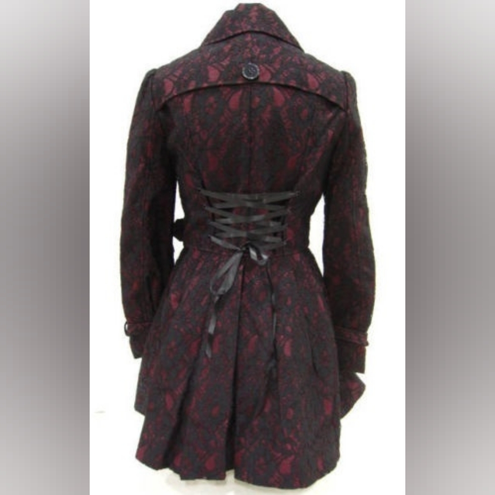 Elegant Red and Black Trench Coat with Cuffed Sleeves